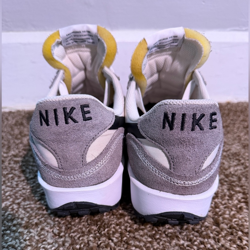 Nike Waffle Debut Men's Sneakers US 8 (UK 7 EUR 41) FJ4195-003 Grey Beige Black - Picture 4 of 6